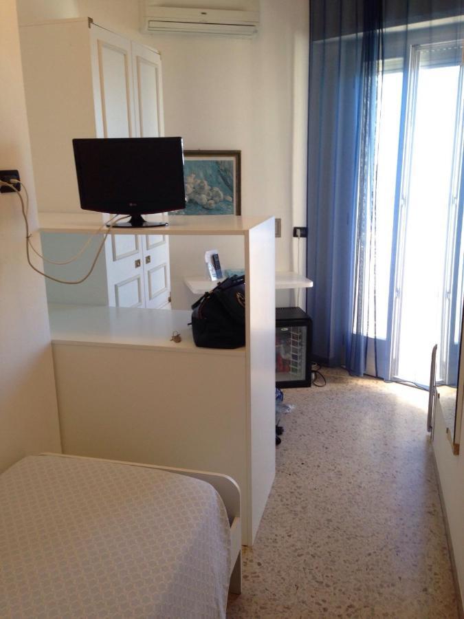 Single Room Sea View,1157949444:JPEG