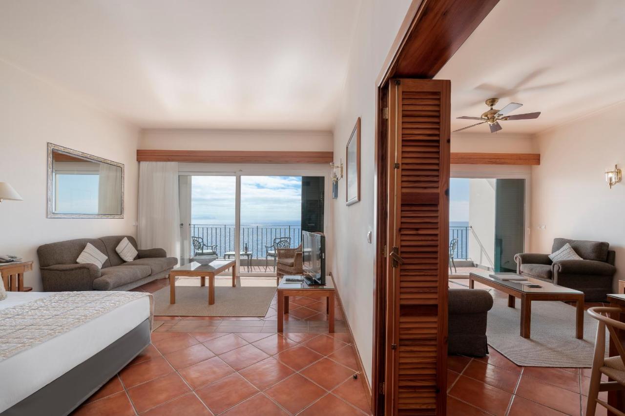 Premium Suite with Sea View and Balcony,1021602736:JPEG