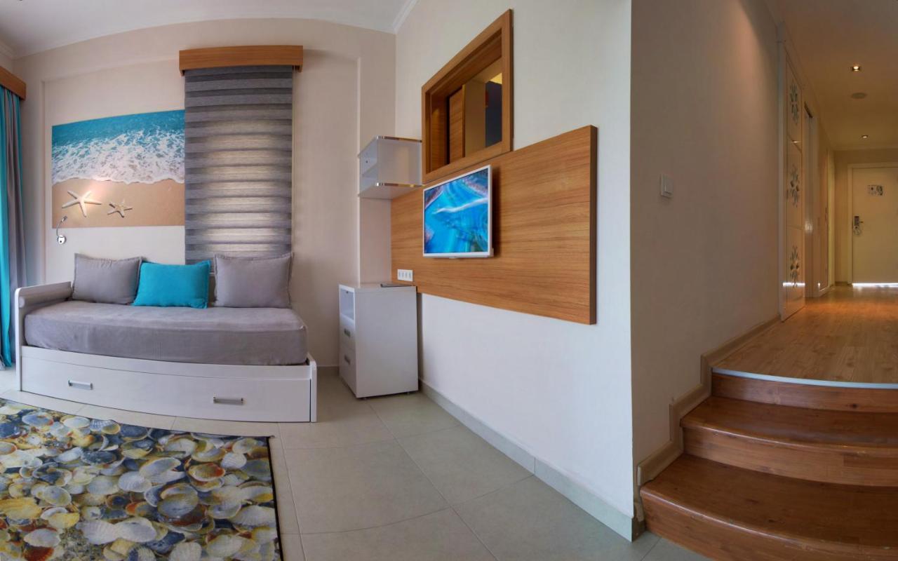 Doppelzimmer mit Poolblick