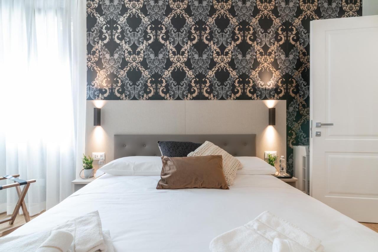 Luxury Triple Room,1146531046:JPEG