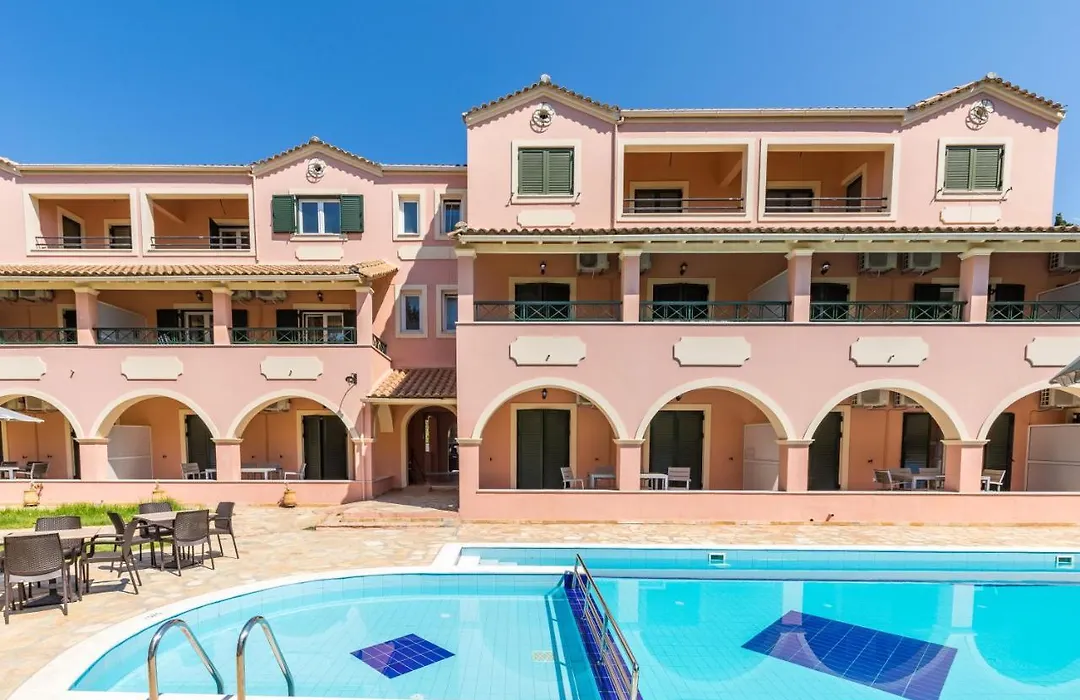 Bella De Lux Apts-1