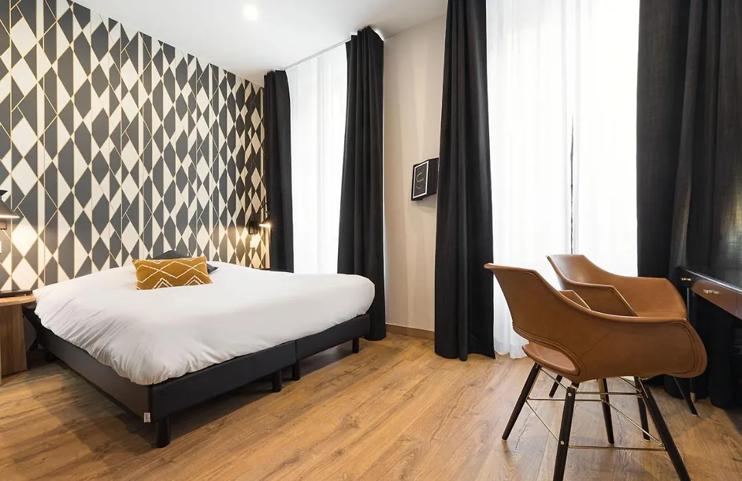 Legend Majestic - Parking Privé GRATUIT- Climatisation - Gare - Centre Ville-1