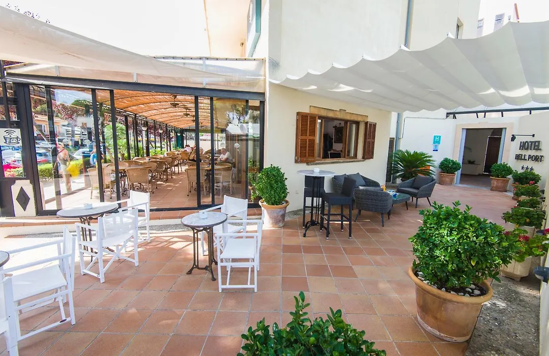Bell Port Hotel-1