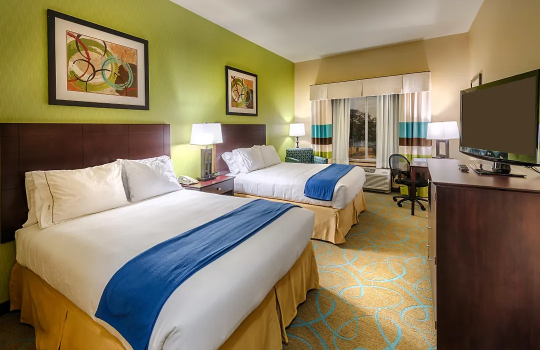 Hampton Inn & Suites Red Bluff-1