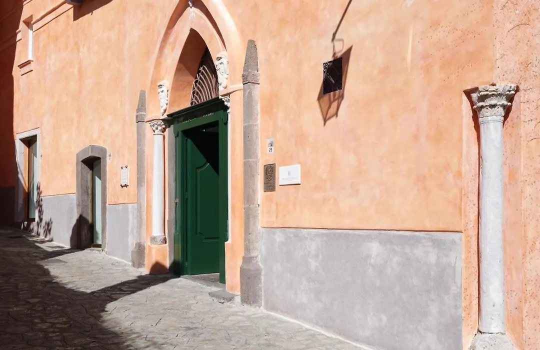 Palazzo Avino-1