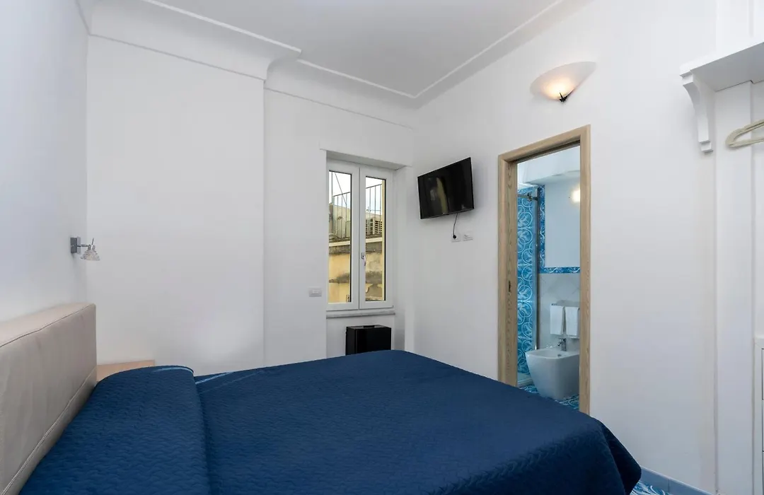 Guest House La Piazzetta-1