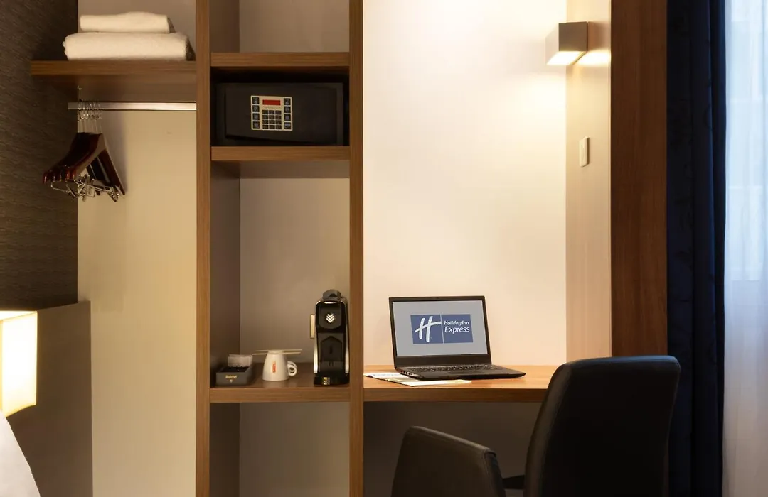 Holiday Inn Express Amiens By Ihg-1