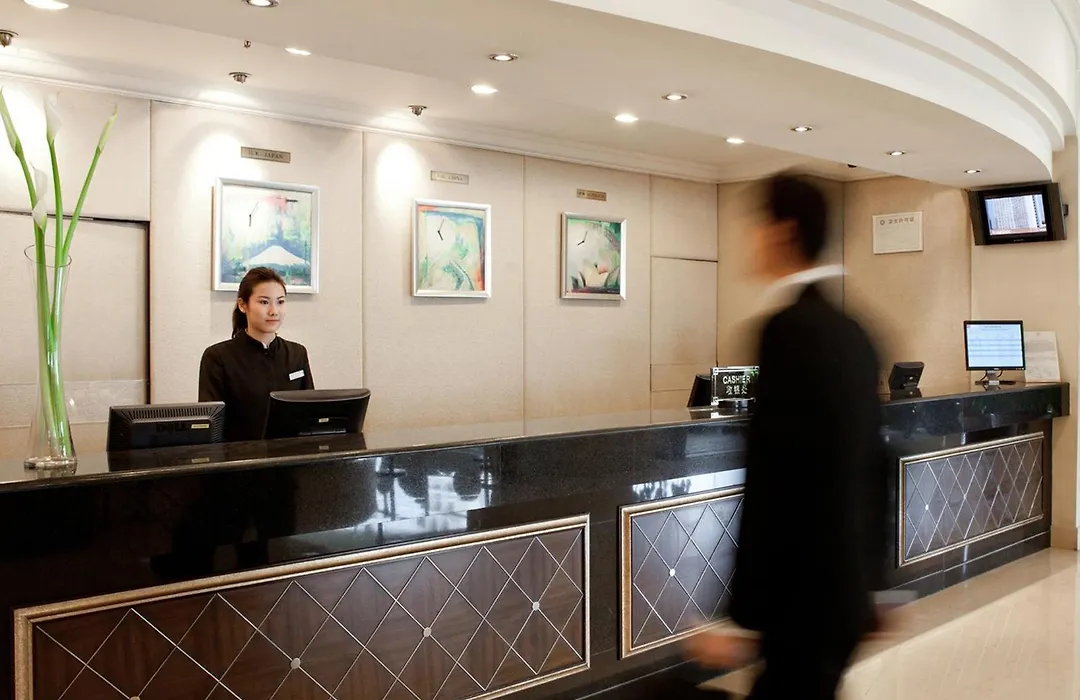 Rosedale Hotel & Suites Guangzhou-1