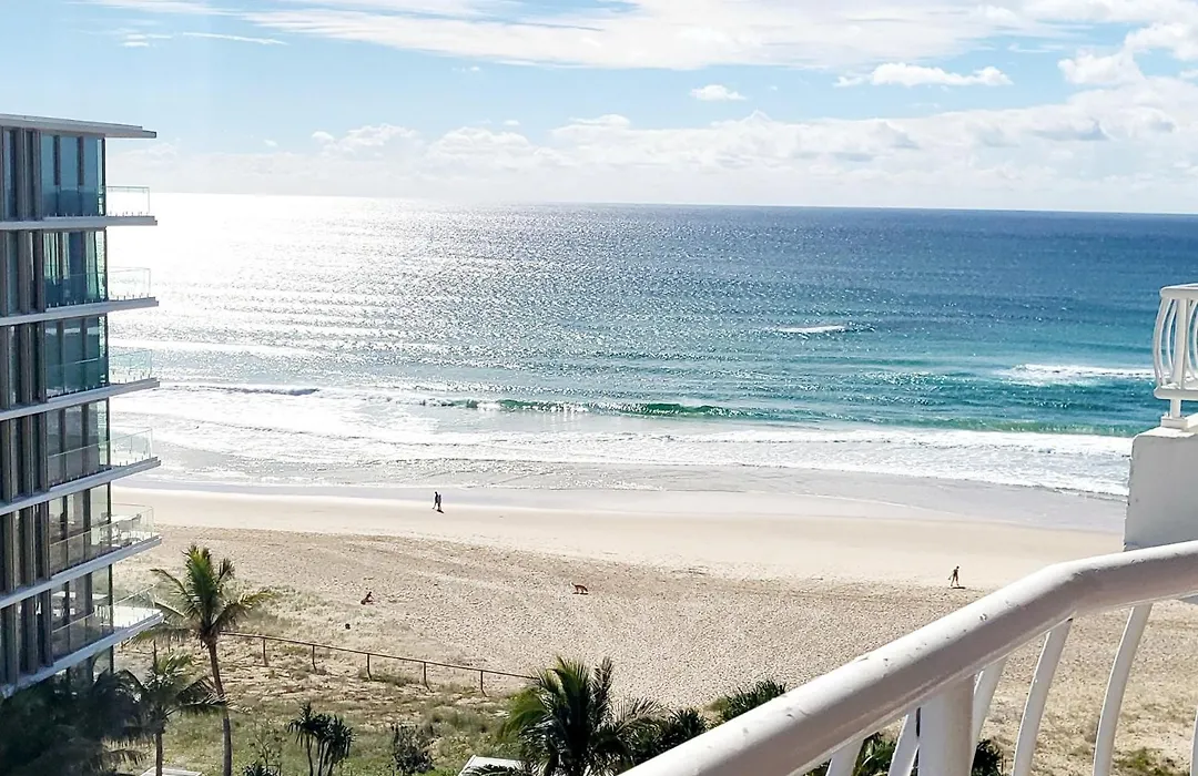 19Th Avenue On The Beach-1