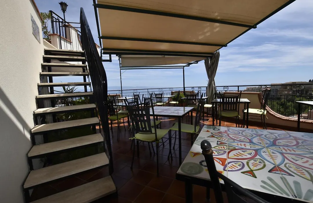 Hotel Condor-1