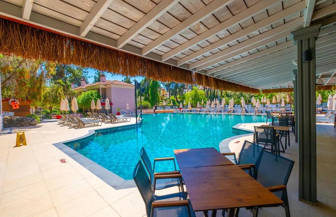 Pine Valley Hotel Oludeniz-1