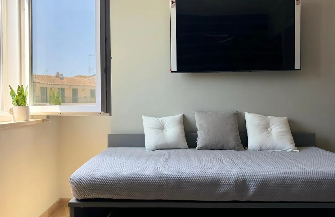 Sky Luxury Rooms Nettuno-1