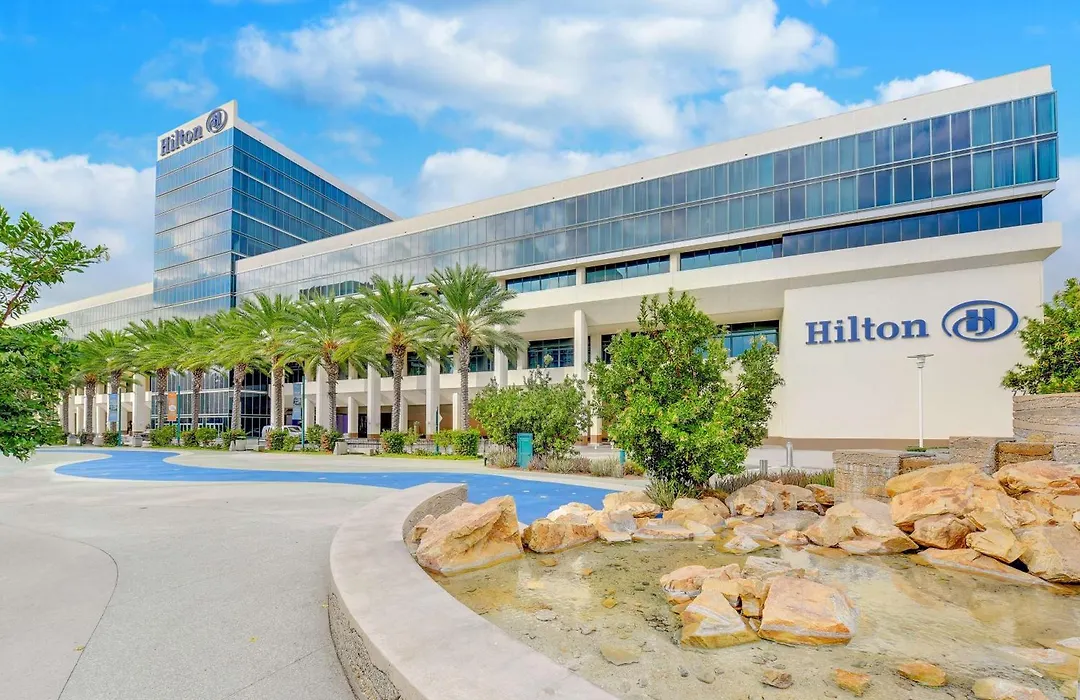 Hilton Anaheim-1