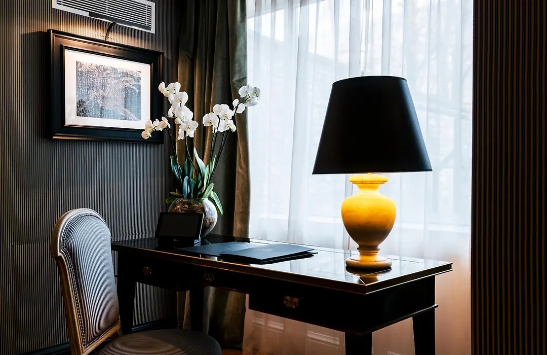 Hotel De Berri Champs-Elysees, A Luxury Collection Hotel-1
