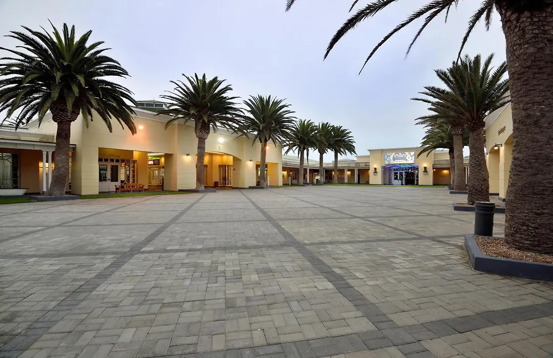 Swakopmund Hotel&Entertainment Centre-1