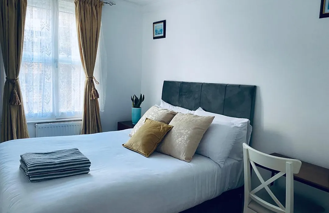 Luxury Guest House-1