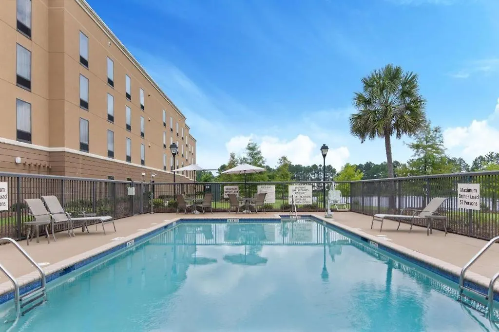 Hampton Inn & Suites Savannah-Airport-1