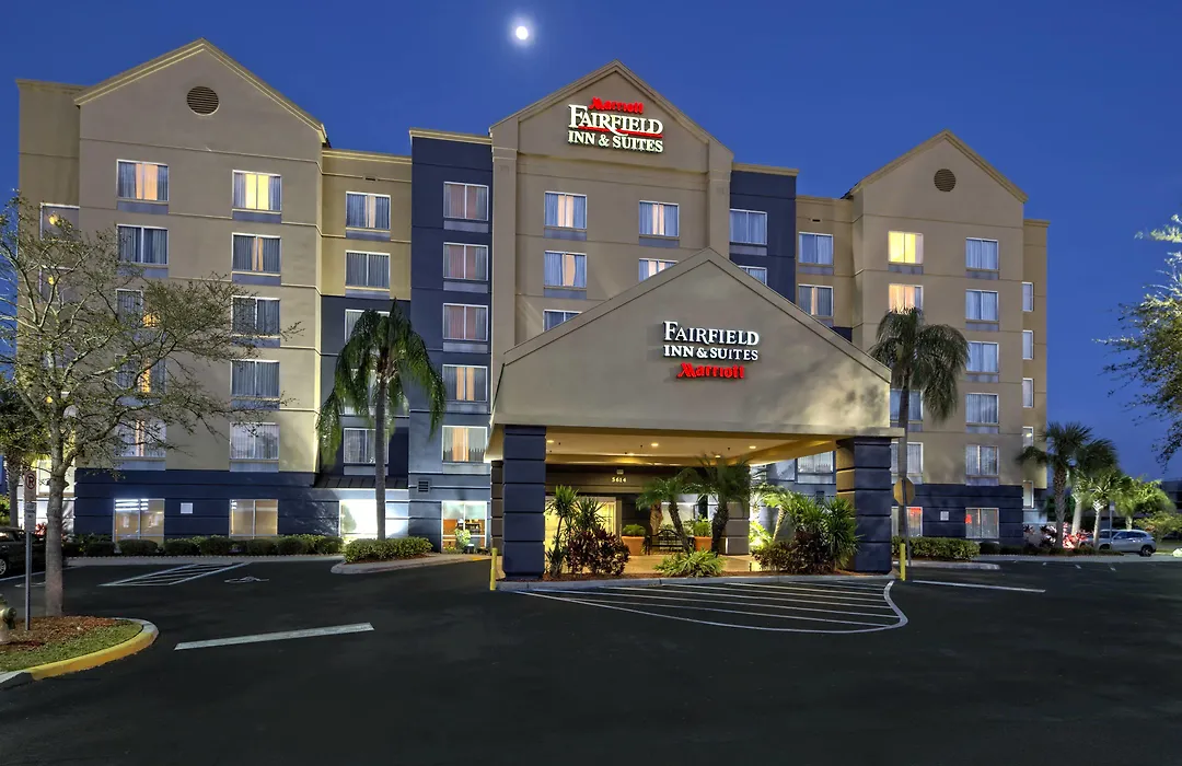 Fairfield Inn And Suites By Marriott Orlando Near Universal Orlando-1