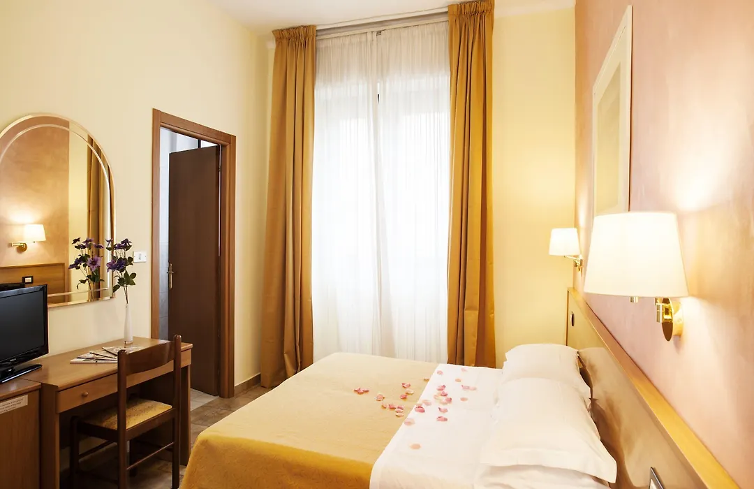 Astor Hotel-1