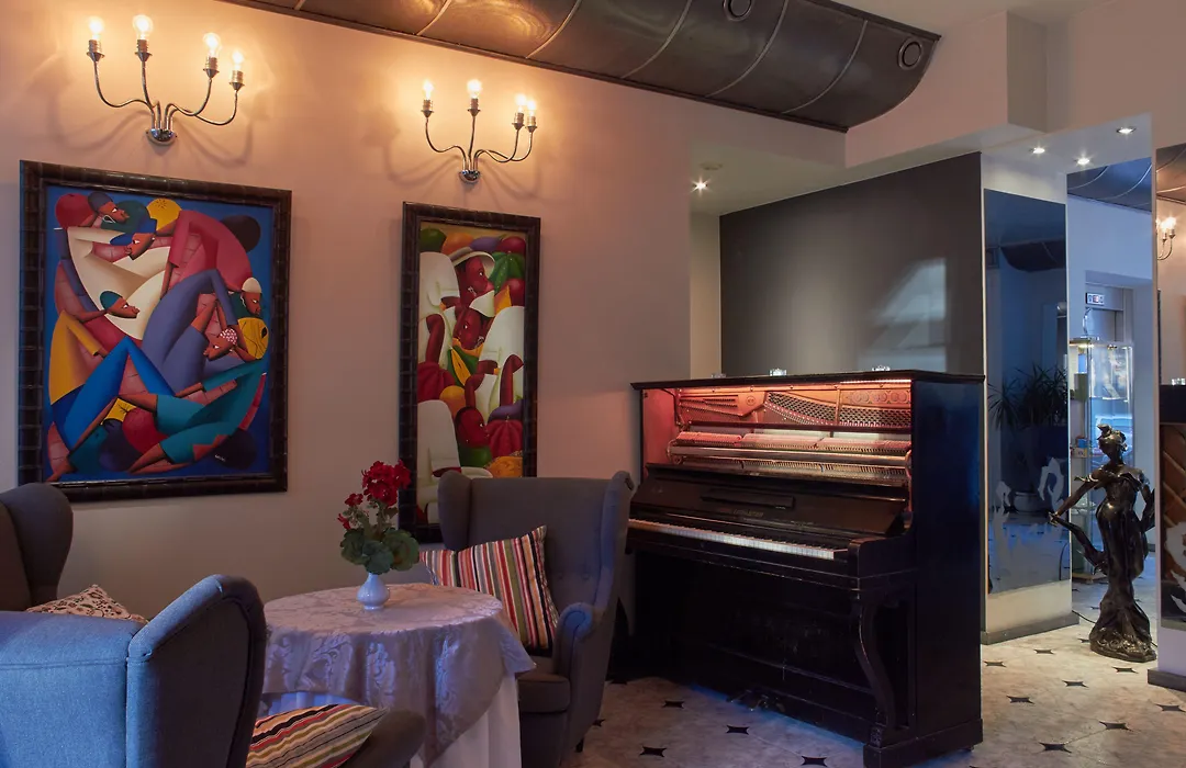 My Hotel Ok & Coliving-1