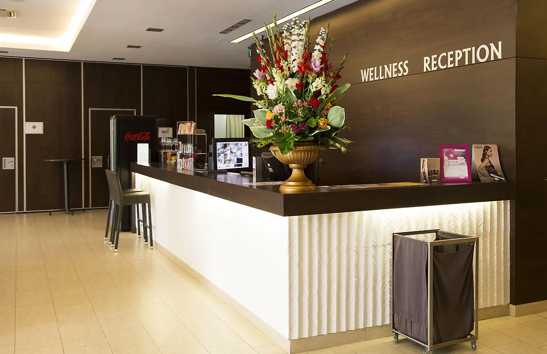Budapest Airport Hotel Stacio Wellness & Konferencia-1