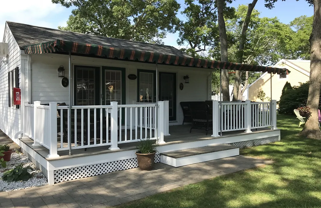 Falmouth Heights Motor Lodge-1