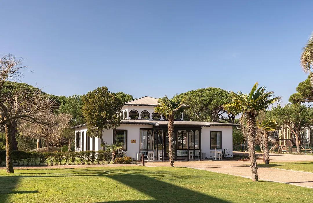 Onyria Marinha Boutique Hotel-1