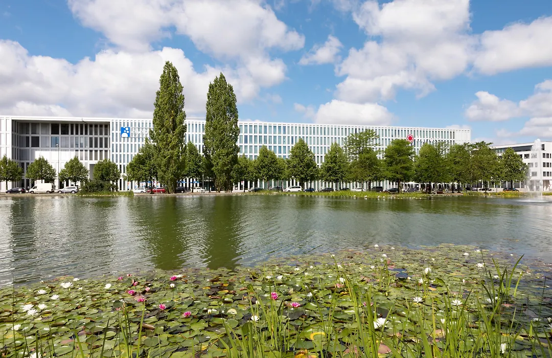 H4 Hotel Muenchen Messe-1