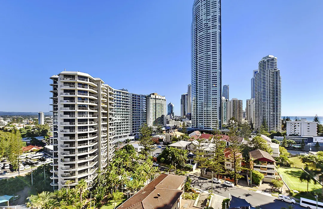 Surfers Century Oceanside Apartments-1