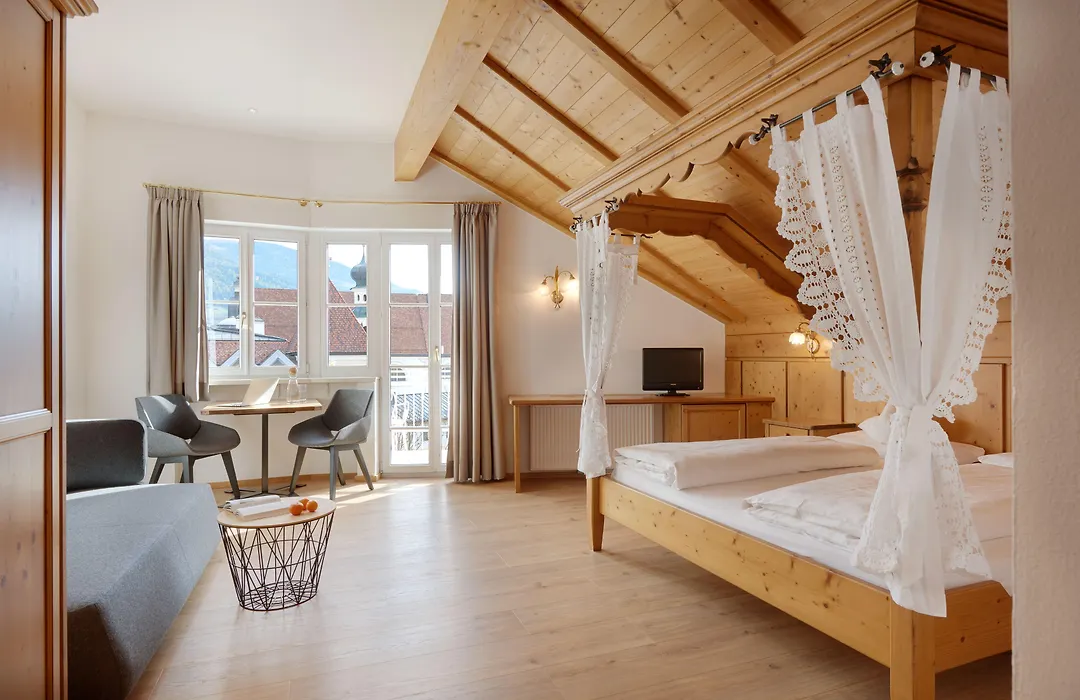 Hotel Goldene Rose-1