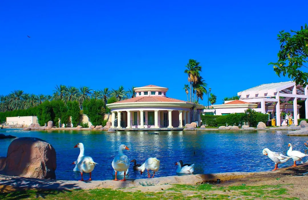 Sunset Beach Resort For Entertainment-1
