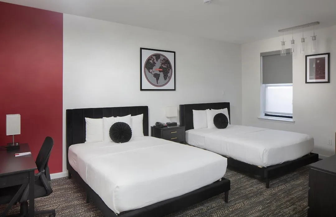 Ramada By Wyndham Jersey City-1