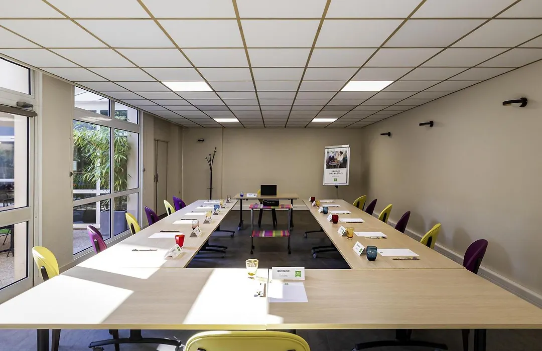 ibis Styles Perpignan Centre Gare-1