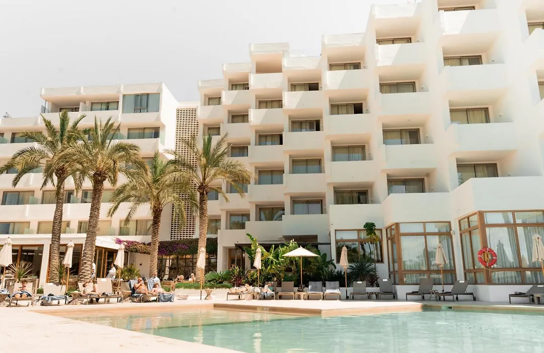 Hotel Tres Torres-1