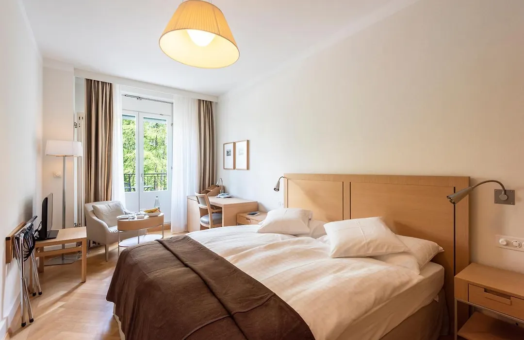 Hotel Waldhaus Sils-1