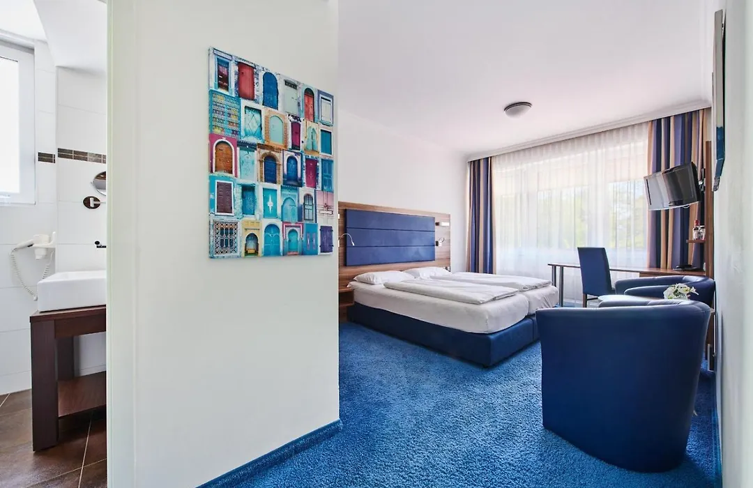 Hotel am Gröbenbach-1