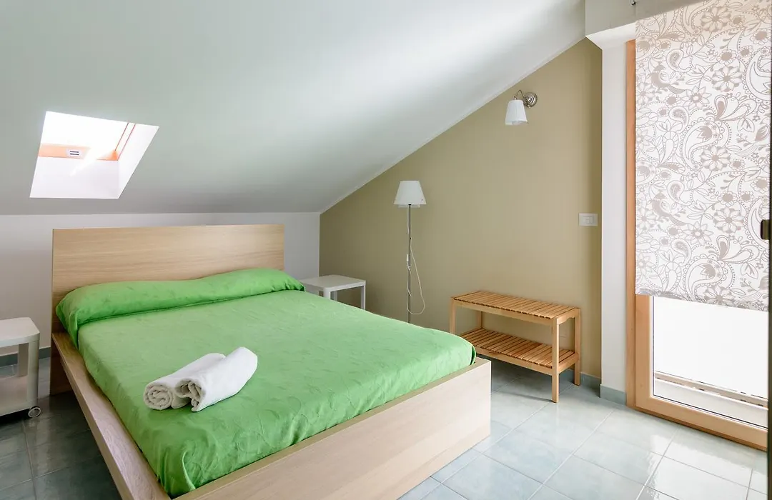 Greco B&B-1
