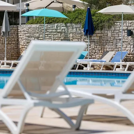 Miramar Sunny Hotel By Valamar-2