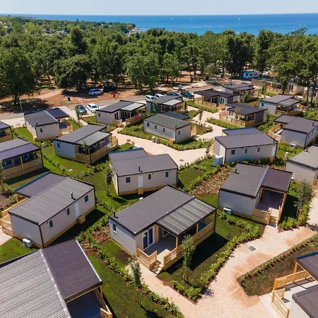 Eurocamp Mobile Homes At Campsite Park Umag-2