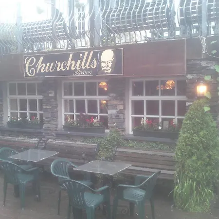 Churchills Inn & Rooms-3