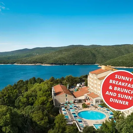 Miramar Sunny Hotel By Valamar-3