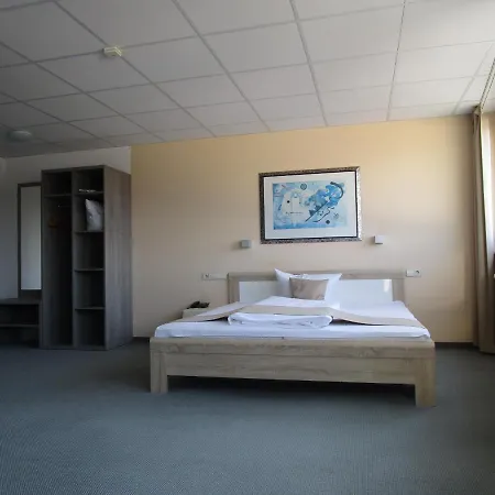 Businesshotel&Appartements Stuttgart-Vaihingen-2