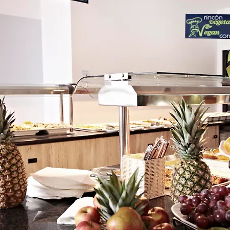 Sandos Benidorm Suites-3