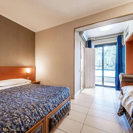 Quality Hotel Rouge Et Noir-3