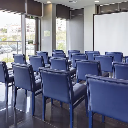 Holiday Inn Express Lisbon Alfragide By Ihg-2
