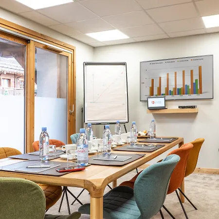 Les Loges Blanches Megeve-2