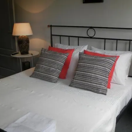 Guest House Antero de Quental-3