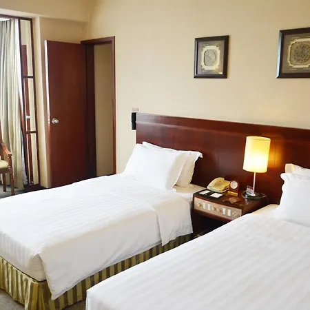 Rosedale Hotel & Suites Guangzhou-3