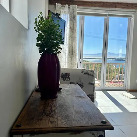 Blue Bay Studio Bayview-2