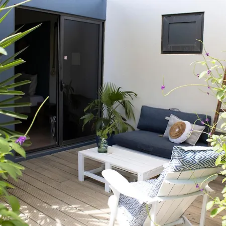 Casa Mantana Boutique Guesthouse - Adults Only-3